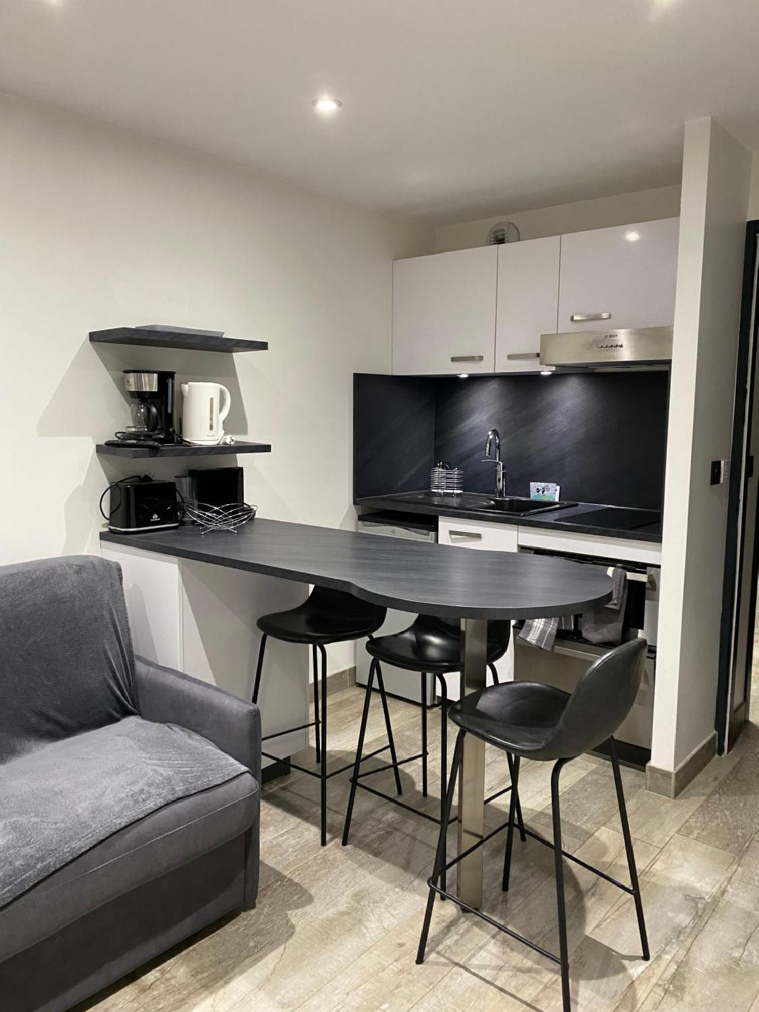סלאנש Mont Blanc Holidays Dans Residence Avec Gardien מראה חיצוני תמונה