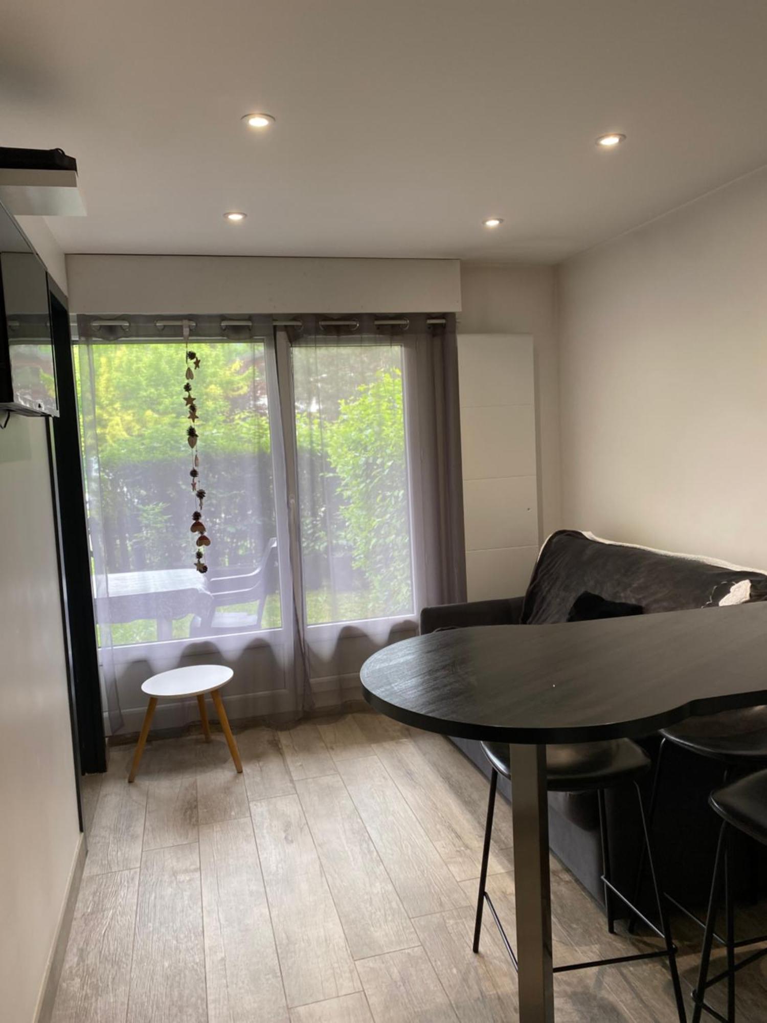 סלאנש Mont Blanc Holidays Dans Residence Avec Gardien מראה חיצוני תמונה